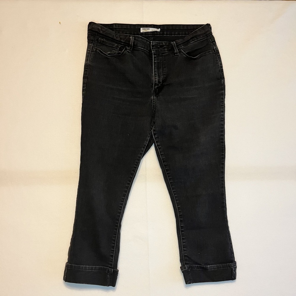 Signature Gold Levi Strauss Black Mid Rise Capri Jeans Cuffed size 14